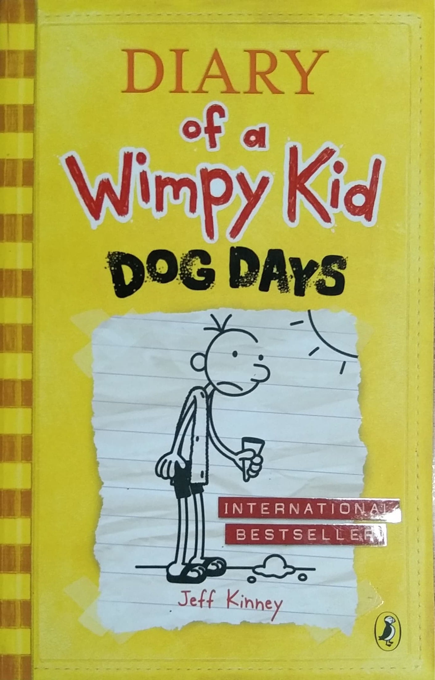 DIARY of a Wimpy Kid DOG DAYS